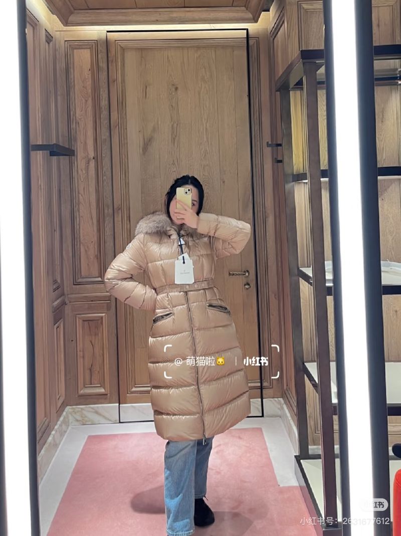 몽클레르 퍼 트리밍 후드 롱 다운 코트 - 불가리 아우터 레플리카 참고 이미지